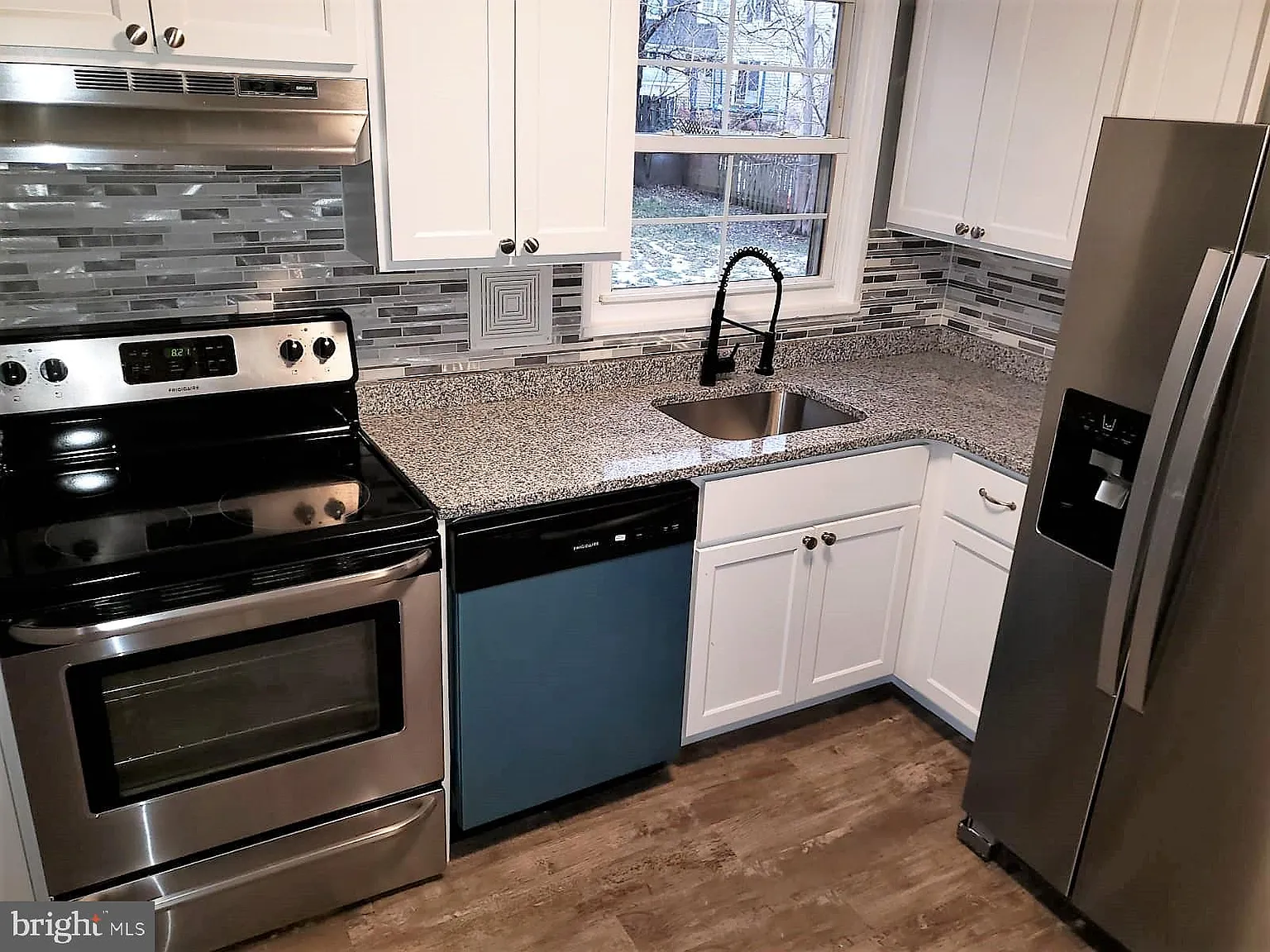 4 bed, 1788 sqft, $2,850 — Photo 3