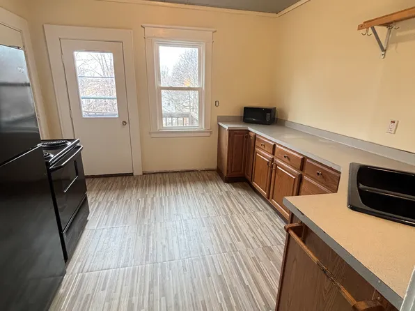 327 Laburnam Cres, Rochester, NY 14620
