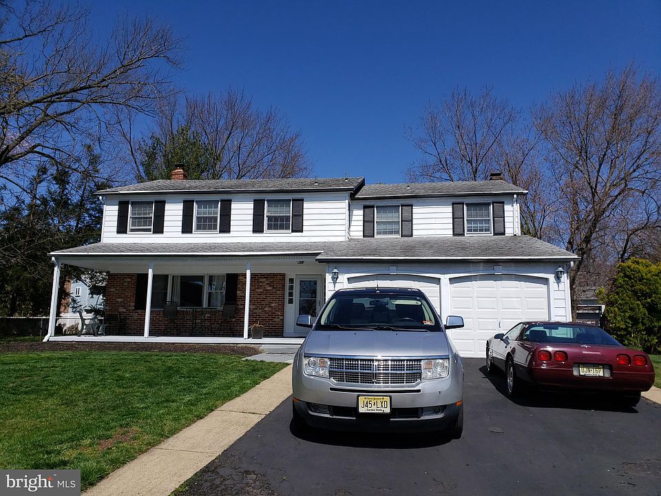 1st image of 369 Harford Pl