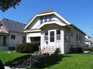 1533 S 57th St, West Allis, WI 53214