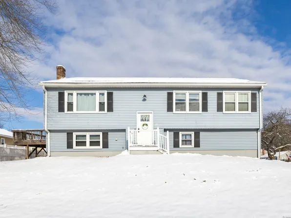 83 Roberta Drive, Middletown, CT 06457