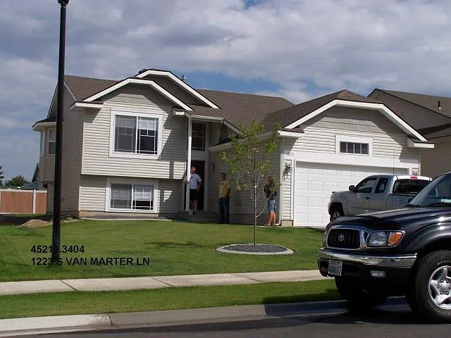 1223 S Van Marter Ln — Photo 1