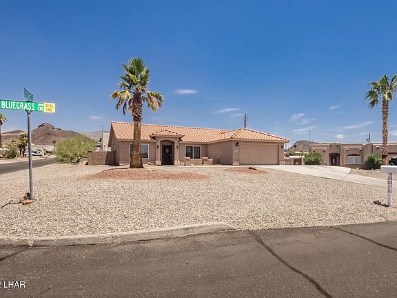 4th image of 3870 Bluegrass Cir