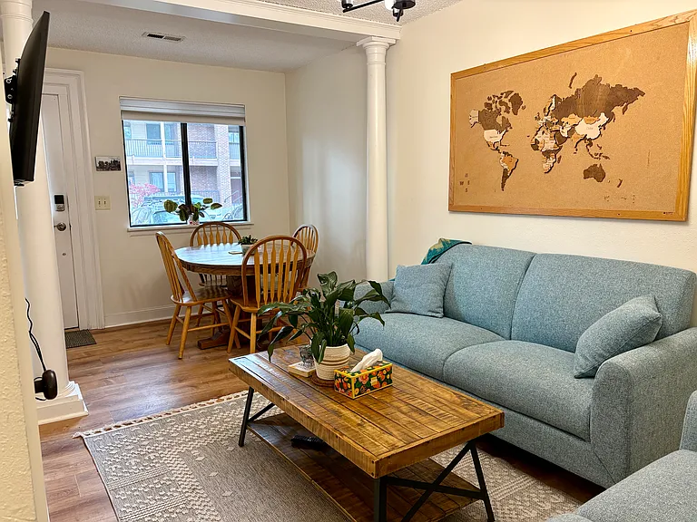 3460 Colorado Ave #B3 — Photo 4