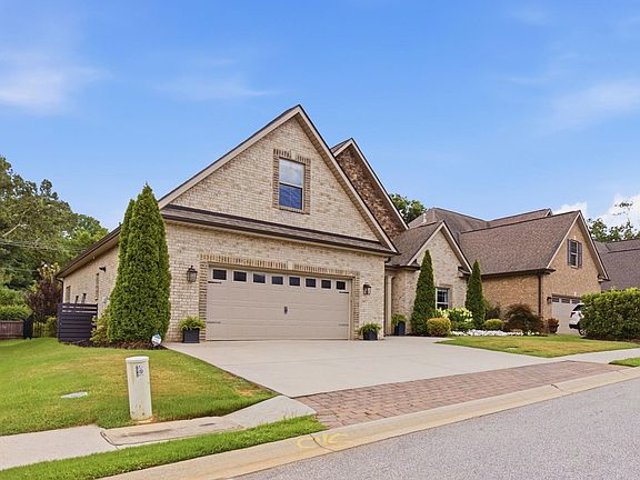 2nd image of 204 Carolena Rose Way