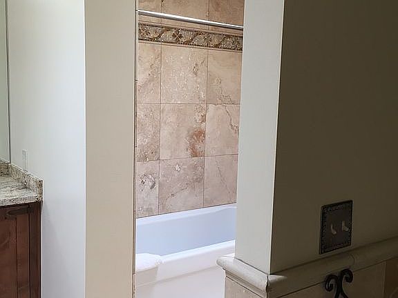 4th image of 7220 E Camino Vecino