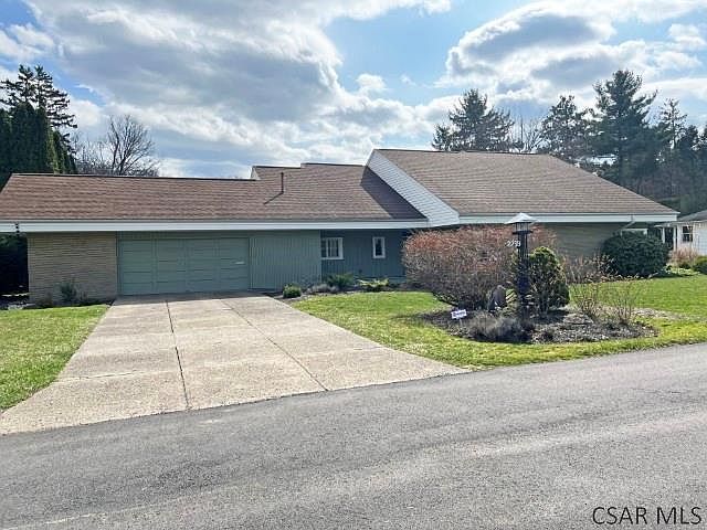 1st image of 2239 Crabtree Ln