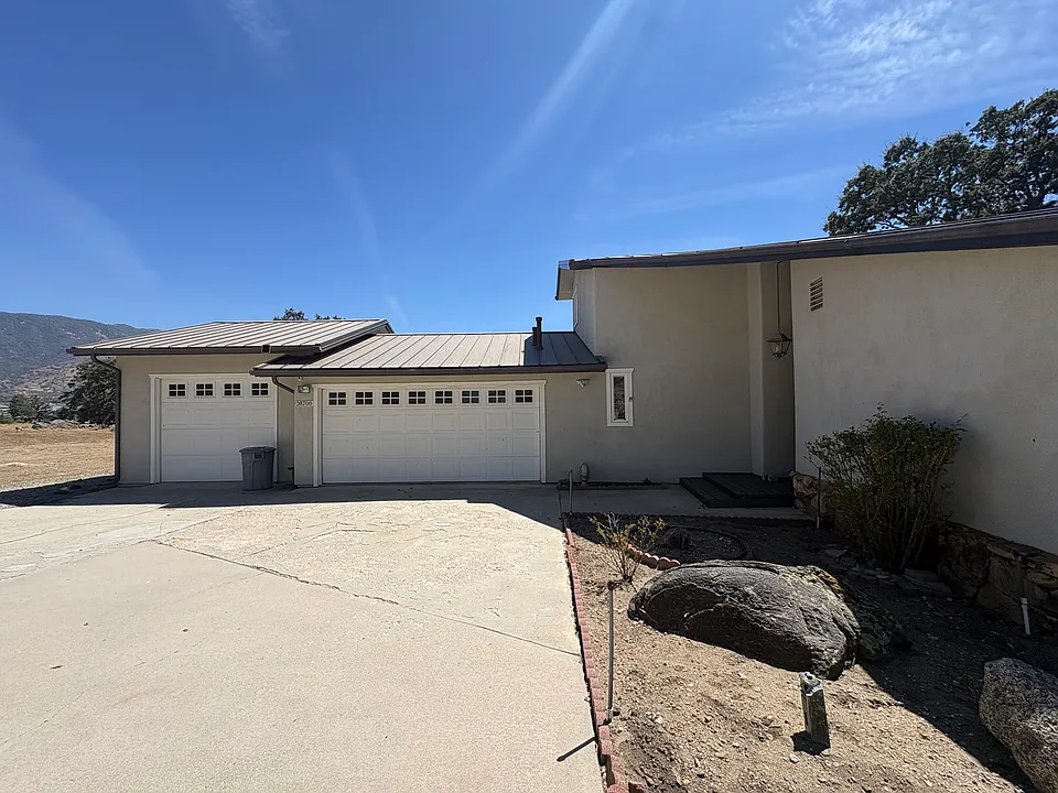 28700 Gleneagle Ct