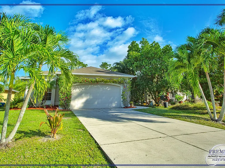 3555 Poinsettia Ave — Photo 4