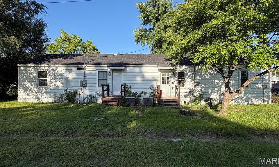 2nd image of 613 Reed Dr