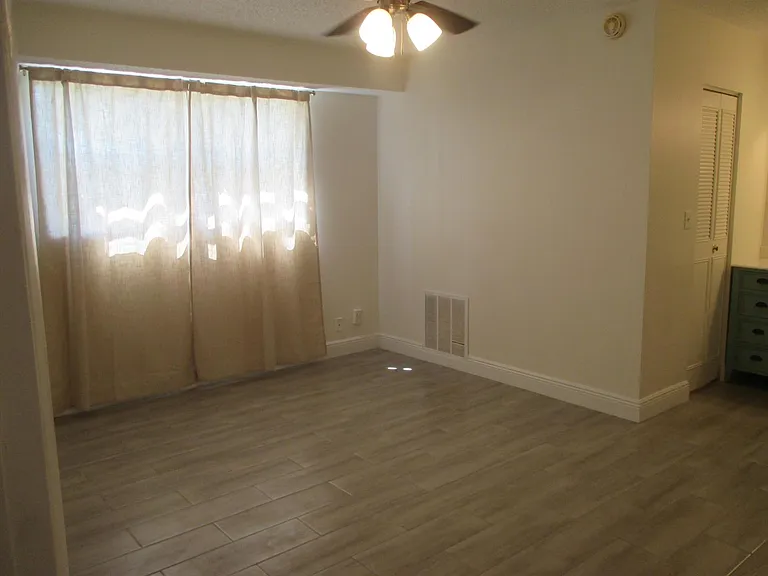 106 Lake Dora Dr — Photo 6