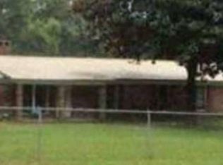 10051 Red Oak Dr, Semmes, AL 36575