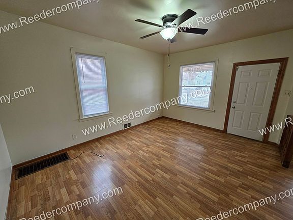 4th image of 4914 Catalpa Ave
