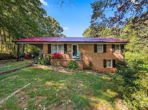 3115 10th Ave NE, Conover, NC 28613