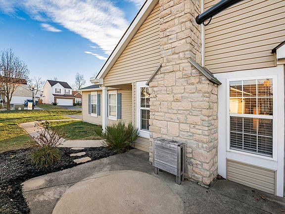 5th image of 676 Wadebridge Dr #5-A