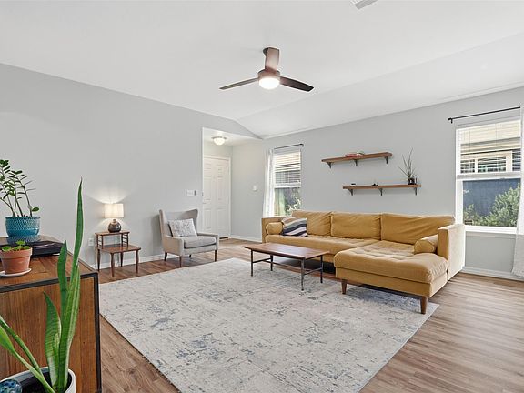 5th image of 13804 Sierra Wind Ln