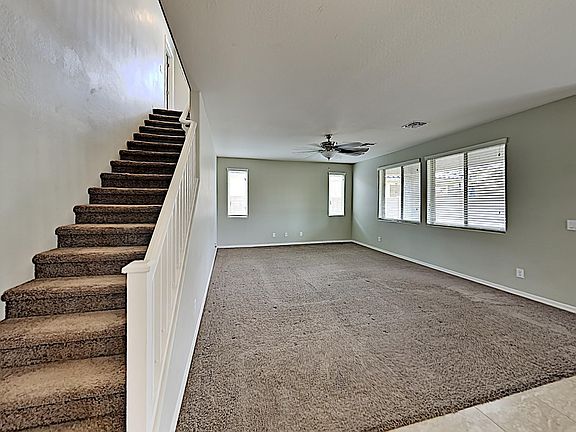 5th image of 22126 N 119th Dr