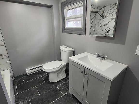 5th image of 72 Mountain Ave