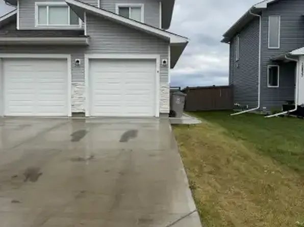 12937 102a St #1A, Grande Prairie, AB T8V 6T1