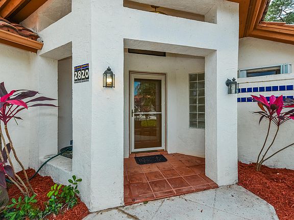 2nd image of 2820 SW Mariposa Circle