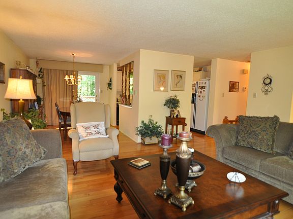 5th image of 8441 Huntdale Ct