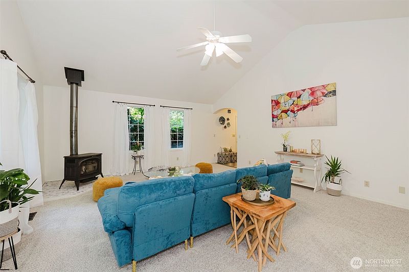 5th image of 7215 NE Dolphin Drive