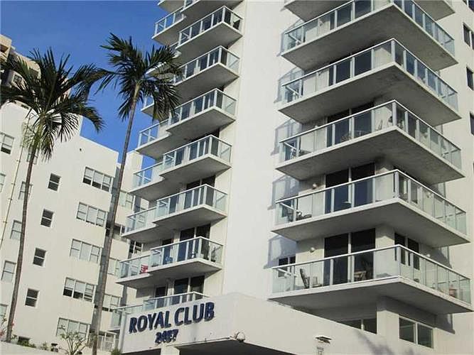 1st image of 2457 Collins Ave APT 1502