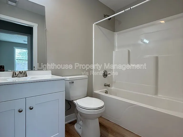 310 Allen Ave #2 — Photo 8