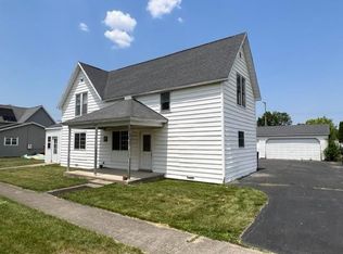 104 E Broadway St, Brook, IN 47922