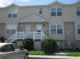 218 Edgerow Dr, Middletown, DE 19709