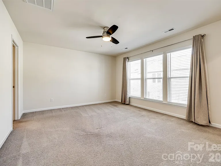 524 Hunters Dance Rd — Photo 19