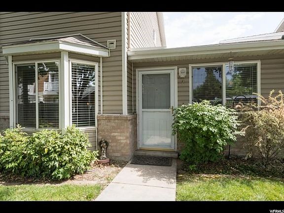 2nd image of 6004 S Liberty Oaks Cv Unit 2