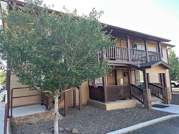 5th image of 1212 W Palmer Ave #3
