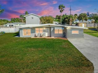 1641 NE South St, Jensen Beach, FL 34957