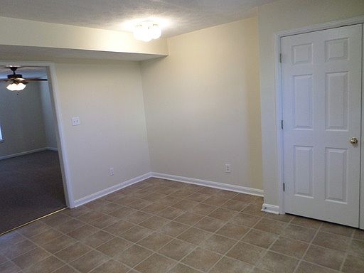 4th image of 100 Pinnacle Ct APT 103