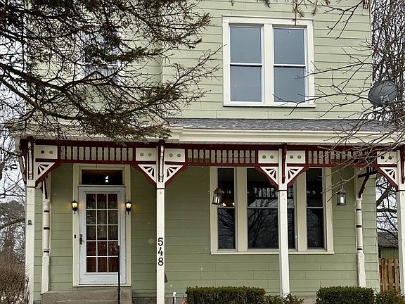 2nd image of 548 Rosemont Ave