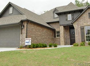 2312 Jefferson Ave, Bartlesville, OK 74006