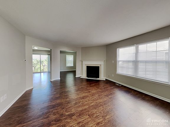 5th image of 8117 Pelham Pl