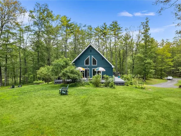 270 Stone Road, West Hurley, NY 12491