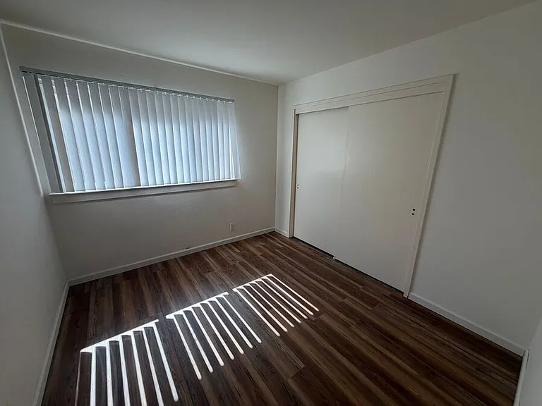 2255 Hearst — Photo 40