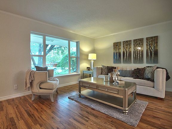 4th image of 11606 Sasanqua Ln