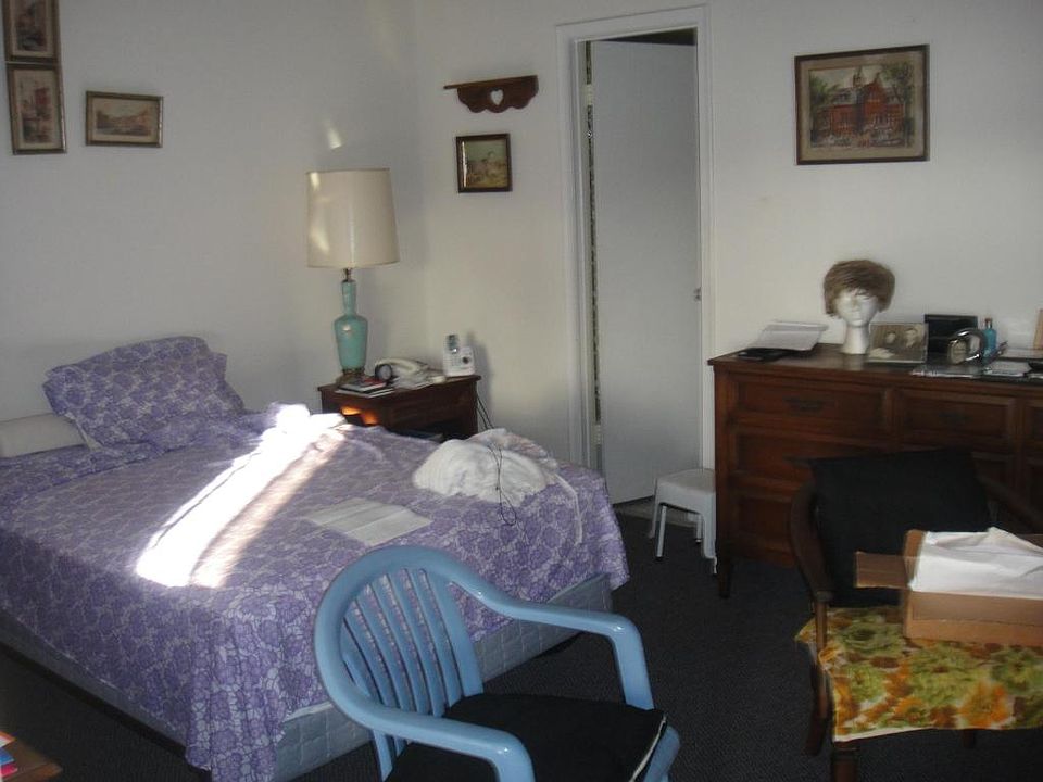 2nd image of 226 Dover B #B