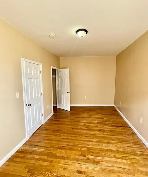 1025 N Broad St — Photo 4