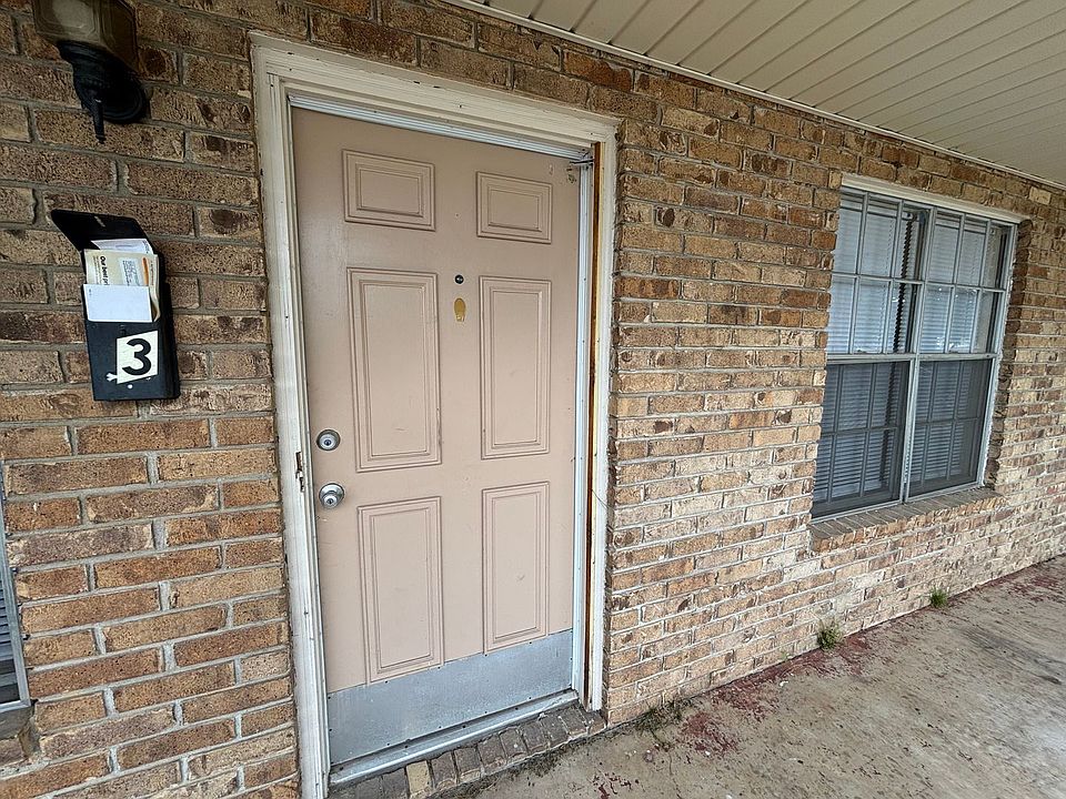 1st image of 1810 S Erie Ave APT 1-4