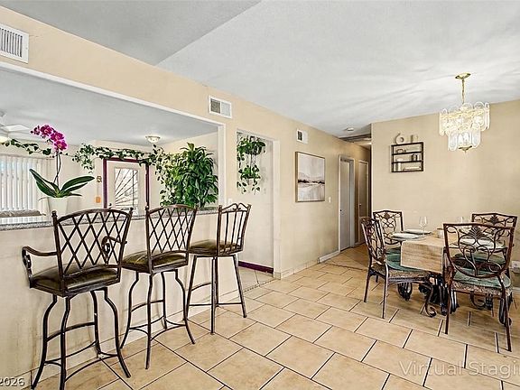 5th image of 3313 Deacon Ave