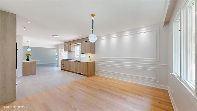 8473 Canterberry Dr — Photo 22