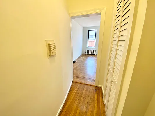 Rented by J PRESTON AND ASSOCIATES INC | media 7