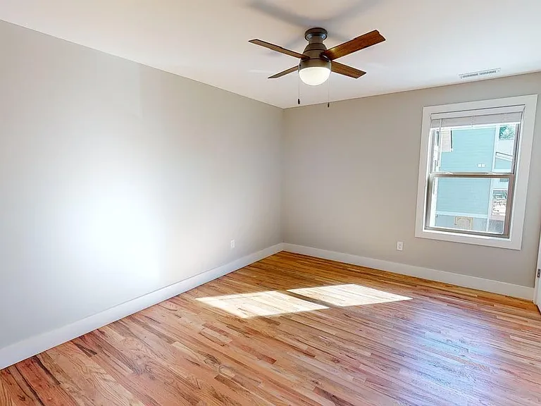 603 Marietta St — Photo 12