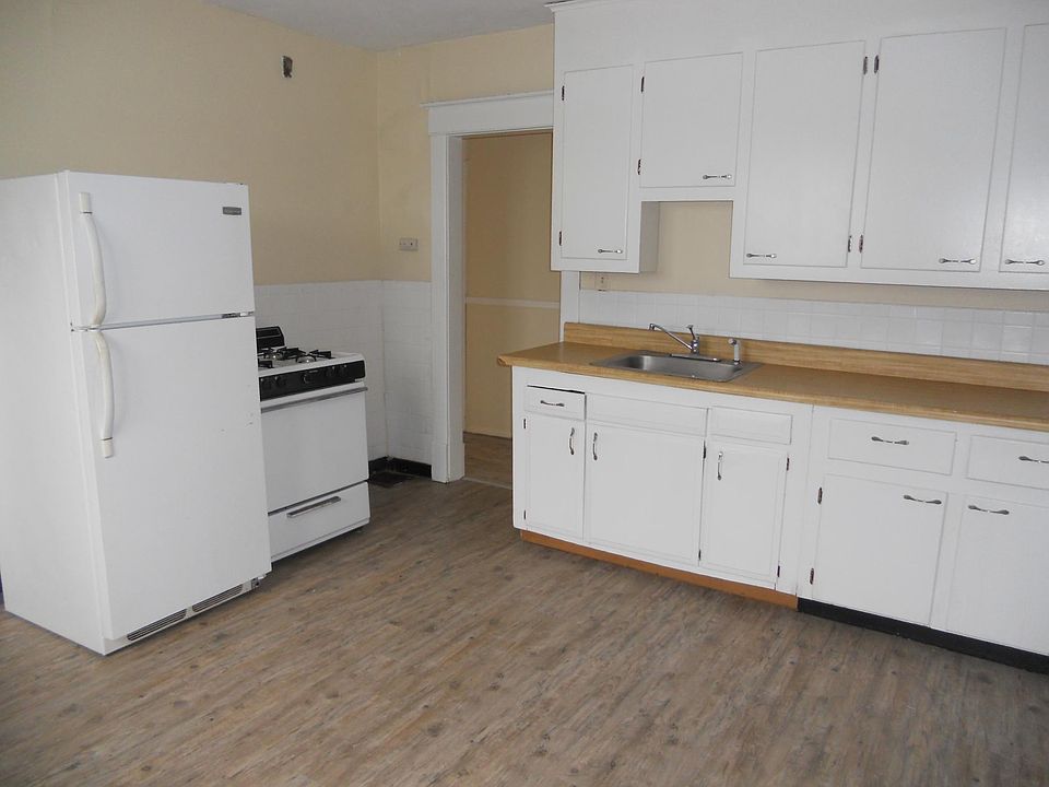 1st image of 4180 Bailey Ave APT 3