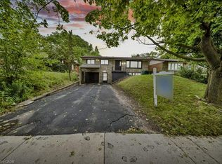 396 Hazel St, Waterloo, ON N2L3P6